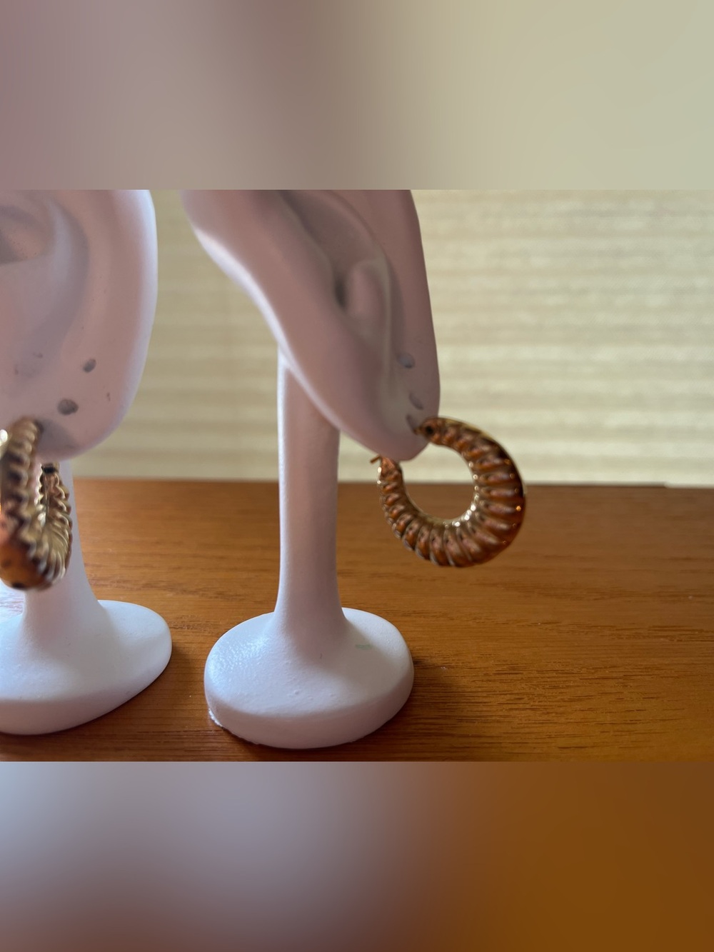 Gold Hoop Ribbed Design Earrings - Picture 2 of 8